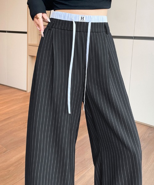 2ly2(トゥーリートゥー)の「ストライプワイドパンツ ドロストウエストゆったりスラックス(その他パンツ・レディース・グレー/ブラック・FREE)」の1枚目の写真