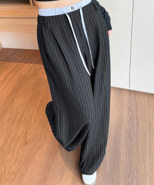 2ly2(トゥーリートゥー)の「ストライプワイドパンツ ドロストウエストゆったりスラックス(その他パンツ・レディース・グレー/ブラック・FREE)」の4枚目の写真