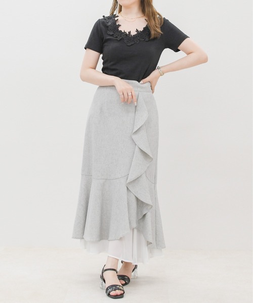 MISCH MASCH(ミッシュマッシュ)の「2026春夏新作 フラワーレースネック半袖トップス(Tシャツ/カットソー・レディース・ホワイト/ブラック/ブラウン・フリ-)」の13枚目の写真