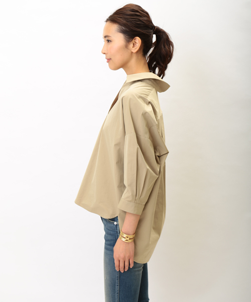 GALLARDAGALANTE（ガリャルダガランテ）の「BIGシャツ（シャツ/ブラウス・レディース・カーキ/オフホワイト/ベージュ/ネイビー・FREE）」の20枚目の写真