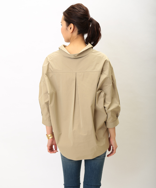 GALLARDAGALANTE（ガリャルダガランテ）の「BIGシャツ（シャツ/ブラウス・レディース・カーキ/オフホワイト/ベージュ/ネイビー・FREE）」の21枚目の写真