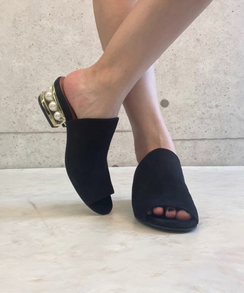 Jeffrey Campbell（ジェフリーキャンベル）の「スエードパールヒールサンダル（サンダル・レディース・ブラック・38/37/36）」の15枚目の写真