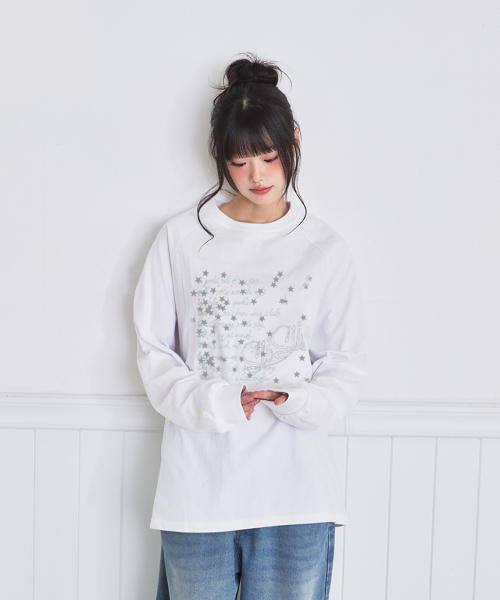 PAGESIISII(ページシシ)の「ランダムスタープリントオーバーサイズロングスリーブホワイト(Tシャツ/カットソー・レディース・その他・MEDIUM/LARGE)」の2枚目の写真
