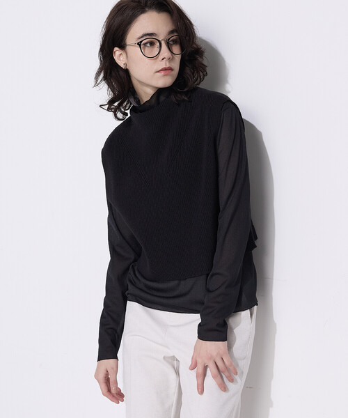 COMME CA(コムサ)の「〔 TALLサイズ 〕 コットンポリエステルリリヤーン 前後切り替えベスト(ニット/セーター・レディース・ネイビー/オフホワイト/ブラック・15号)」の2枚目の写真
