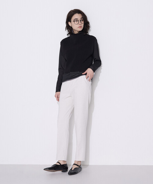 COMME CA(コムサ)の「〔 TALLサイズ 〕 コットンポリエステルリリヤーン 前後切り替えベスト(ニット/セーター・レディース・ネイビー/オフホワイト/ブラック・15号)」の11枚目の写真