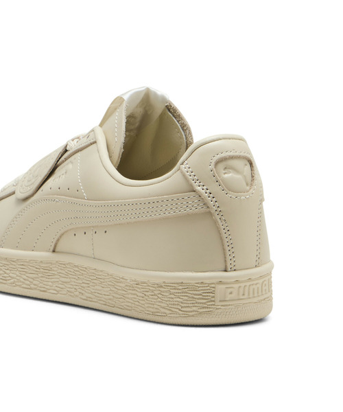PUMA(プーマ)の「PUMA プーマ ユニセックス スウェード チャールズ F.ステッド LTH スニーカー(スニーカー・メンズ・ブラック×レッド/ホワイト・25.5cm/25.0cm/26.5cm/26.0cm/24.5cm/23.0cm/22.5cm/24.0cm/23.5cm/27.0cm/30.0cm/28.0cm/27.5cm/29.0cm/28.5cm)」の13枚目の写真