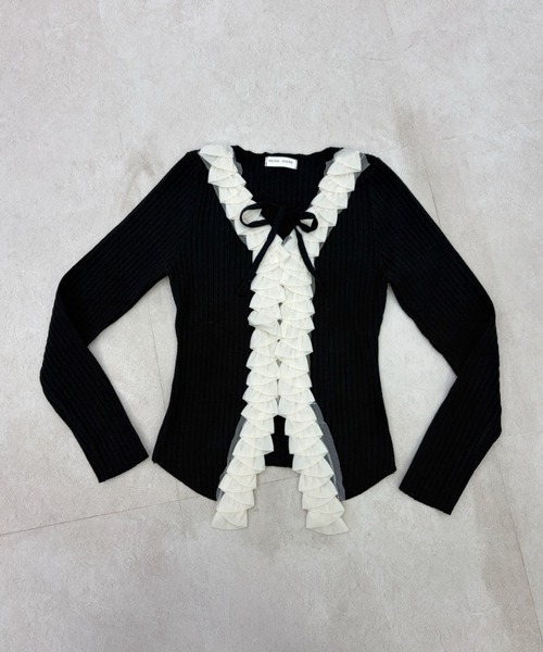 REINE NOIRE(レーヌノワール)の「fleur frill tops. / フルール フリル トップス(シャツ/ブラウス・レディース・ブラック×ホワイト・FREE)」の18枚目の写真