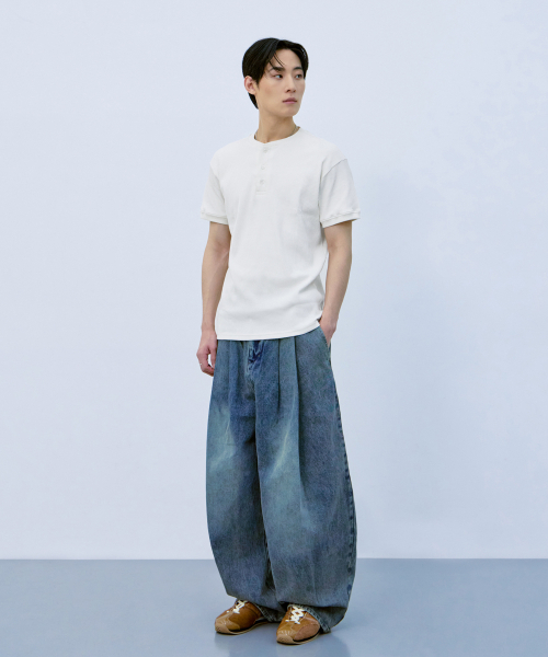 ATEZ（アテズ）の「リブヘンリーネック半袖Tシャツ[アイボリー]（Tシャツ/カットソー・レディース・その他・LARGE/MEDIUM/X-LARGE）」の4枚目の写真