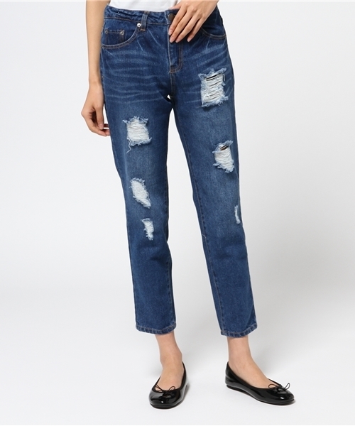 one after another NICE CLAUP（ワンアフターアナザーナイスクラップ）の「【ナイスクラップ】ダメージデニムパンツ（その他パンツ・レディース・ホワイト/ブルー/インディゴブルー/ワンウォッシュ・MEDIUM/SMALL）」の19枚目の写真