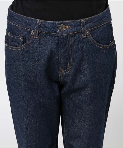 one after another NICE CLAUP（ワンアフターアナザーナイスクラップ）の「【ナイスクラップ】ダメージデニムパンツ（その他パンツ・レディース・ホワイト/ブルー/インディゴブルー/ワンウォッシュ・MEDIUM/SMALL）」の8枚目の写真