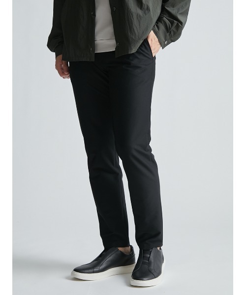 AOURE(アウール)の「PT SAVONA ストレッチツイル WONDER SHAPE(スラックス・メンズ・ライトグレー/ブラック/カーキ・SMALL/MEDIUM/LARGE/X-LARGE)」の2枚目の写真