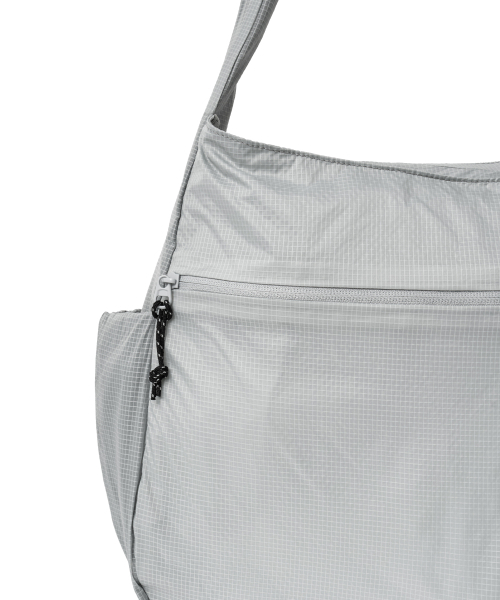 PHYPS MOTORCYCLE(フィップスモーターサイクル)の「Nylon Light Weight Cross Bag Gray(メッセンジャーバッグ・メンズ・その他・FREE)」の9枚目の写真
