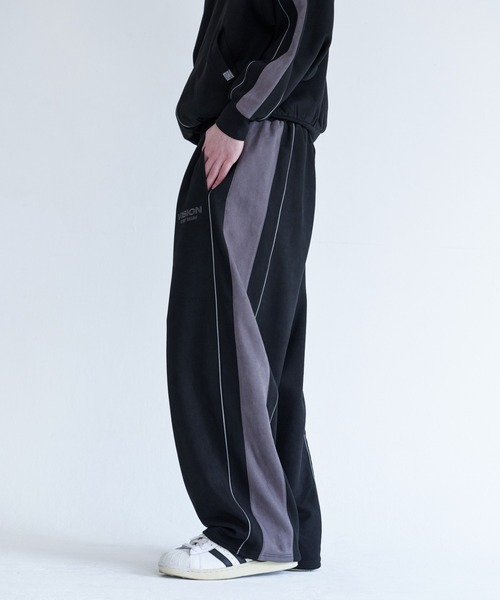 VISION STREET WEAR(ヴィジョンストリートウェア)の「Fake suede track pants / フェイクスエードトラックパンツ(その他パンツ・メンズ・ピンク系その他/オフホワイト/ブラック/ブラウン・X-LARGE/LARGE/MEDIUM)」の10枚目の写真