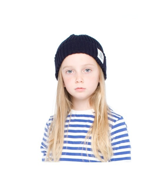 Smoothy(スムージー)の「Smoothy Color knit cap / スムージー カラーニットキャップ(ニットキャップ/ビーニー・キッズ・ブラック/カーキ/エメラルド/ベージュ/ネイビー/ヘザーグレー/ホワイト/ピンク/レッド/サックスブルー・FREE)」の7枚目の写真