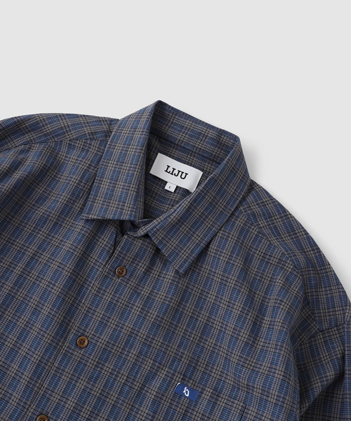 WISM（ウィズム）の「Liju / リジュ Gallery FRANK PLAID SHIRT（シャツ/ブラウス・メンズ・ダークブルー・LARGE/MEDIUM）」の3枚目の写真