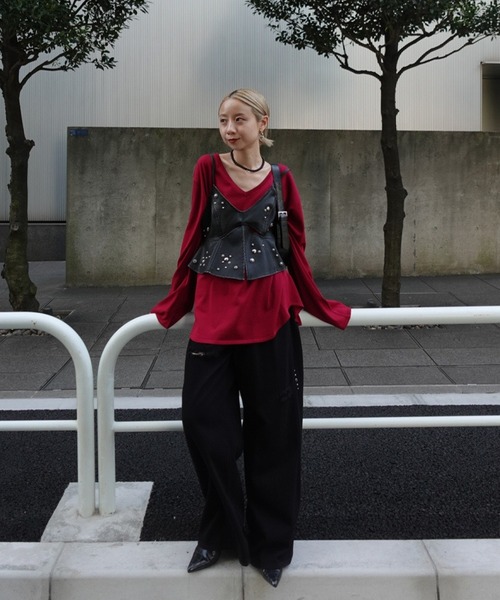 Ameri(アメリ)の「LOW BASIC 2WAY OVER KNIT TOP(ニット/セーター・レディース・ネイビー/ブラウン/レッド/アイボリー・FREE)」の18枚目の写真