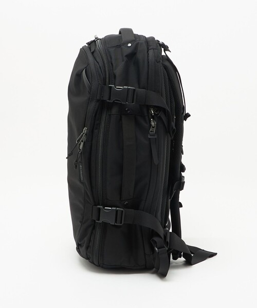 Columbia(コロンビア)の「【WEB限定】<Columbia>タイガーブルック 32L トラベル バックパック(バックパック/リュック・メンズ・ブラック・FREE)」の3枚目の写真