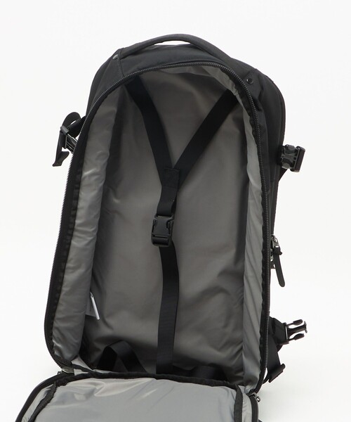 Columbia(コロンビア)の「【WEB限定】<Columbia>タイガーブルック 32L トラベル バックパック(バックパック/リュック・メンズ・ブラック・FREE)」の9枚目の写真