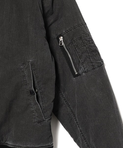 BEAMS HEART（ビームスハート）の「フェード ナイロン MA-1 ブルゾン（ライダースジャケット・メンズ・ブラック/オリーブ・LARGE/SMALL/MEDIUM）」の6枚目の写真