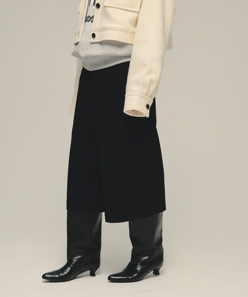 eL（エル）の「【eL】Sleek Denim Bermuda Pants/1087938（デニムパンツ・レディース・ブラック/ネイビー・FREE）」の3枚目の写真