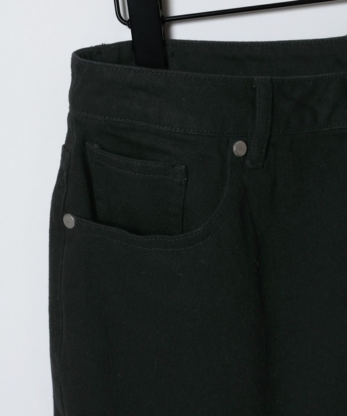 eL（エル）の「【eL】Sleek Denim Bermuda Pants/1087938（デニムパンツ・レディース・ブラック/ネイビー・FREE）」の13枚目の写真
