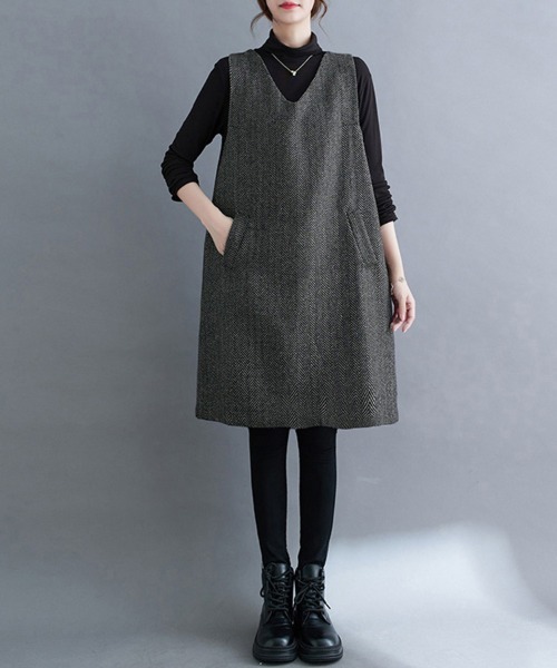 ONEP STAR(ワンピスター)の「ヘリンボーン柄Vネックジャンパースカート(ジャンパースカート・レディース・ダークグレー・X-LARGE/LARGE/MEDIUM)」の11枚目の写真