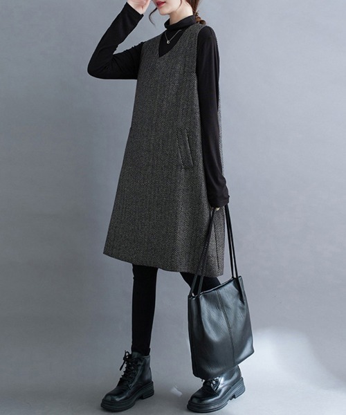 ONEP STAR(ワンピスター)の「ヘリンボーン柄Vネックジャンパースカート(ジャンパースカート・レディース・ダークグレー・X-LARGE/LARGE/MEDIUM)」の12枚目の写真