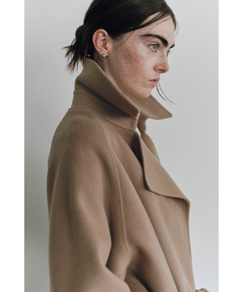YLEVE(イレーヴ)の「YLEVE / LAMBSWOOL DOUBLE CLOTH BEAVER CO(ダウンジャケット/コート・レディース・ブラウン・0/1)」の12枚目の写真
