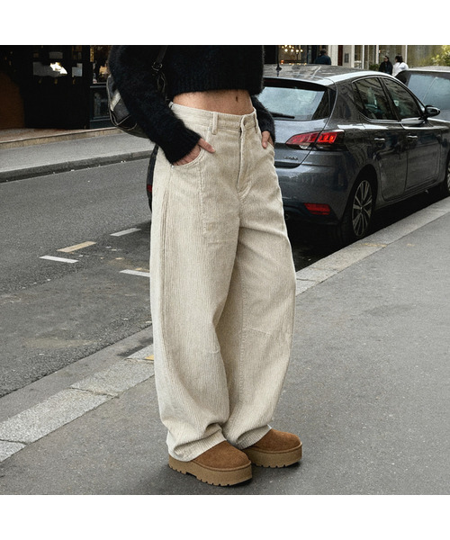ANOLORCODE(アノローコード)の「コーデュロイハーフバンディングパンツ (3色)(その他パンツ・レディース・ブラック/アイボリー・SMALL/MEDIUM/LARGE/X-SMALL)」の1枚目の写真