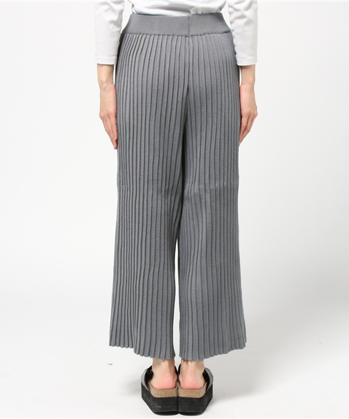 Kastane（カスタネ）の「ニットプリーツパンツ（その他パンツ・レディース・グレー/ライトベージュ・FREE）」の4枚目の写真