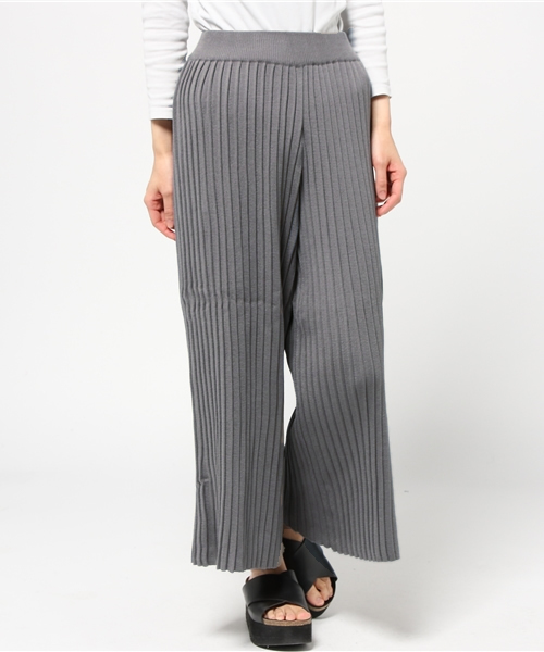 Kastane（カスタネ）の「ニットプリーツパンツ（その他パンツ・レディース・グレー/ライトベージュ・FREE）」の10枚目の写真