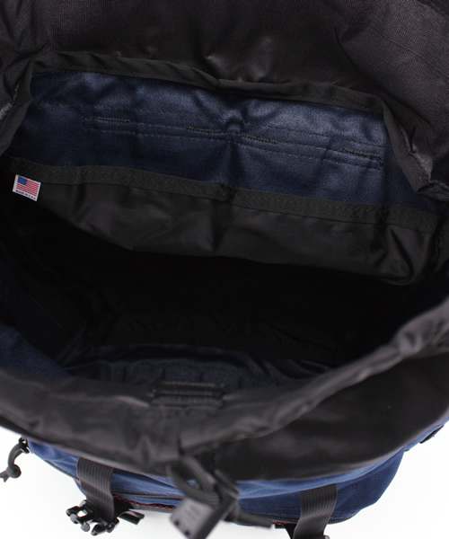 BRIEFING SIMPLE FLAP MIDNIGHT BLUE リュック SHIPS（シップス）の「BRIEFING for SHIPS: SPECIAL SIMPLE FLAP