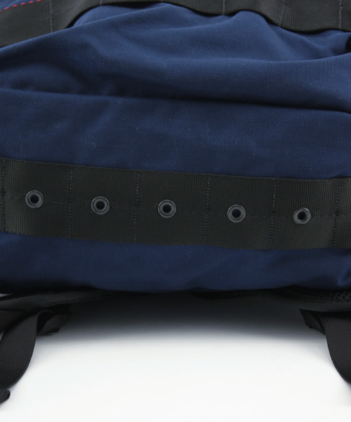 BRIEFING SIMPLE FLAP リュック（ネイビー） SHIPS（シップス）の「BRIEFING for SHIPS: SPECIAL SIMPLE FLAP