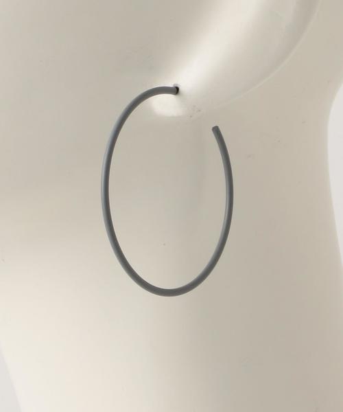 BEAUTY&YOUTH UNITED ARROWS（ビューティーアンドユースユナイテッドアローズ）の「BY カラーコーティング ビッグフープピアス ◆（ピアス（両耳用）・レディース・ブラック/グレー/ワインレッド・FREE）」の10枚目の写真