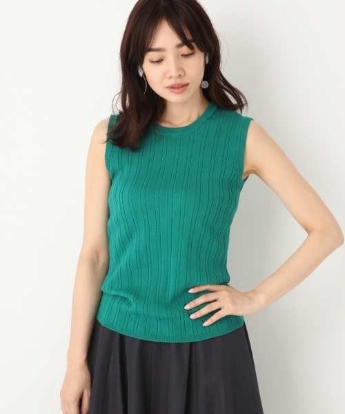 A part by（アパートバイ）の「【CLASSY.6月号掲載】14GCoNyワイドリブノースリーブ　750207 （ニット/セーター・レディース・ブルー/ホワイト/グリーン/オレンジ/ブラック・MEDIUM/LARGE）」の4枚目の写真