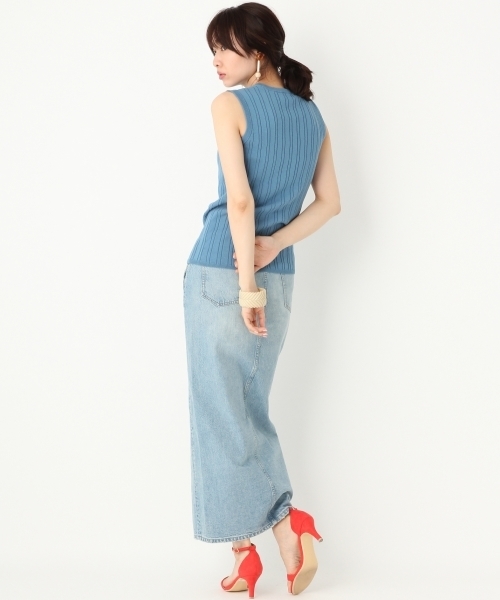 A part by（アパートバイ）の「【CLASSY.6月号掲載】14GCoNyワイドリブノースリーブ　750207 （ニット/セーター・レディース・ブルー/ホワイト/グリーン/オレンジ/ブラック・MEDIUM/LARGE）」の11枚目の写真