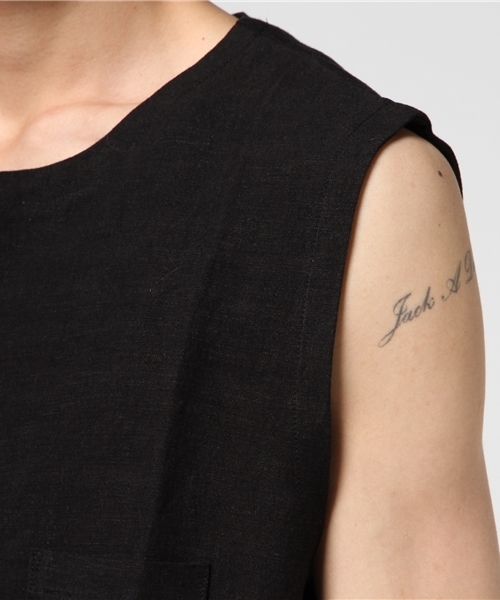 THEE（シー）の「THEE: リネンノースリーブＴシャツ（シャツ/ブラウス・メンズ・ブラック・ONE SIZE）」の8枚目の写真