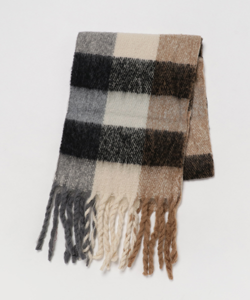 KOBE LETTUCE（コウベレタス）の「ツイストフリンジ起毛素材ふわふわストール/マフラー/ショール/スヌード/無地/チェック柄[J549]【入荷済】（ストール/ショール・レディース・ライトグレー/ブラック/ブルー/アイボリー/その他1/その他2/ベージュ系その他/ピンク/その他3・FREE）」の12枚目の写真