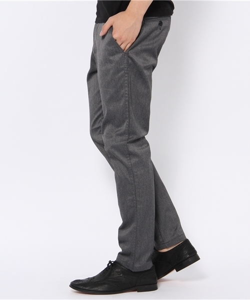 SHIPS JET BLUE（シップスジェットブルー）の「JB:T/C テーパード サルエルパンツ（チノパンツ・メンズ・ダークグレー/ベージュ/ネイビー/ダークブルー・SMALL/MEDIUM/X-LARGE/LARGE）」の9枚目の写真