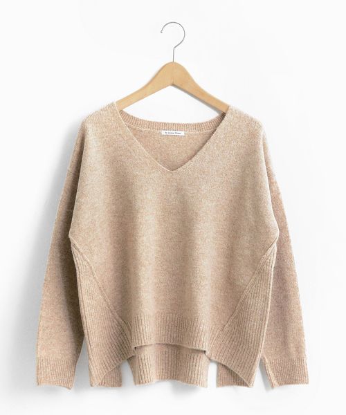 le.coeur blanc（ルクールブラン）の「アンゴラ混Vネックプルオーバー（ニット/セーター・レディース・ベージュ/ライトグレー/チャコールグレー/ラベンダー・38）」の15枚目の写真