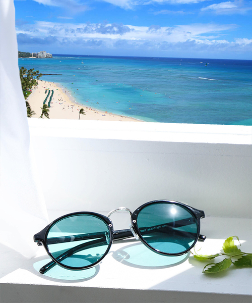 WEGO（ウィゴー）の「WEGO/コンビボストンカラーレンズサングラス（サングラス・メンズ・イエロー/グリーン/ブルー/ピンク/パープル・FREE）」の2枚目の写真