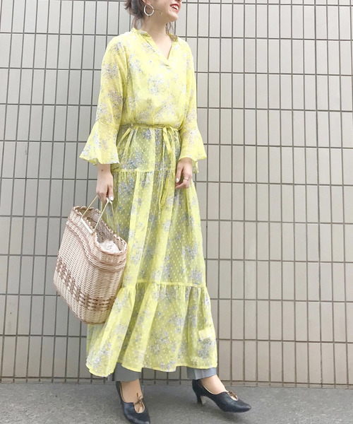 Cheek(チーク)の「花柄プリントロングワンピース(ワンピース・レディース・ブラック/イエロー/アイボリー・MEDIUM)」の18枚目の写真