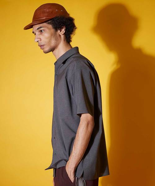 UNITED TOKYO（ユナイテッドトウキョウ）の「ボイルショートスリーブシャツ（シャツ/ブラウス・メンズ・ブラック/ベージュ/オフホワイト/ダークグレー/ネイビー・1/2/3）」の6枚目の写真