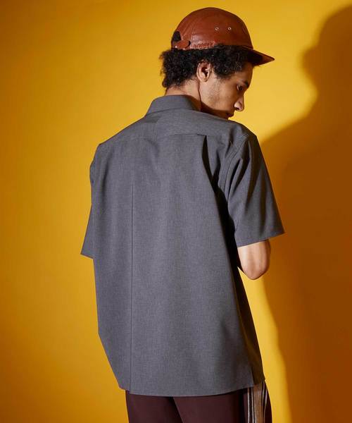 UNITED TOKYO（ユナイテッドトウキョウ）の「ボイルショートスリーブシャツ（シャツ/ブラウス・メンズ・ブラック/ベージュ/オフホワイト/ダークグレー/ネイビー・1/2/3）」の13枚目の写真