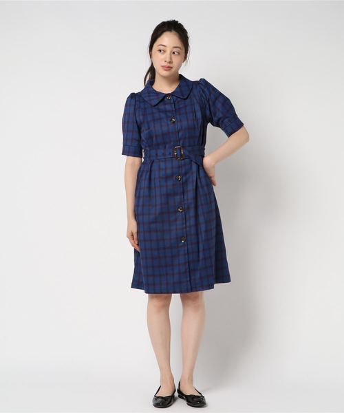 archives（アルシーヴ）の「トレンチ2wayチェックワンピース（ワンピース・レディース・チャコールグレー/ベージュ/ブルー・MEDIUM）」の9枚目の写真