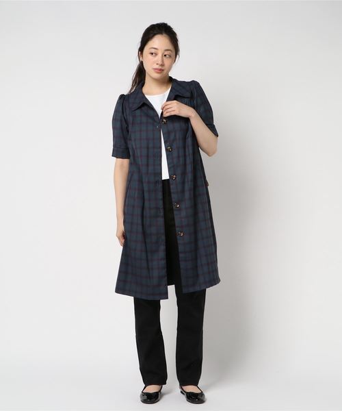 archives（アルシーヴ）の「トレンチ2wayチェックワンピース（ワンピース・レディース・チャコールグレー/ベージュ/ブルー・MEDIUM）」の6枚目の写真