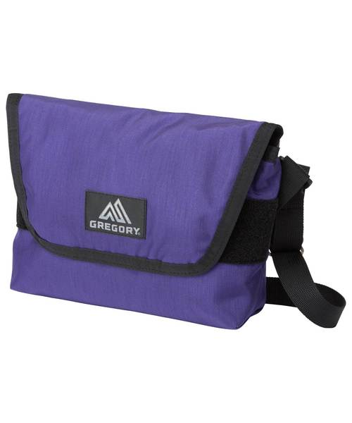 GREGORY（グレゴリー）の「GREGORY/グレゴリー TEENY MESSENGER/ティーニーメッセンジャー（ショルダーバッグ・レディース・ブラック/その他/その他2/その他3/ピンク/その他1/バイオレット/カモフラージュ/ダークブラック・FREE）」の4枚目の写真