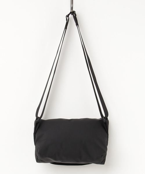 GREGORY（グレゴリー）の「GREGORY/グレゴリー TEENY MESSENGER/ティーニーメッセンジャー（ショルダーバッグ・レディース・ブラック/その他/その他2/その他3/ピンク/その他1/バイオレット/カモフラージュ/ダークブラック・FREE）」の10枚目の写真