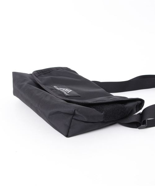 GREGORY（グレゴリー）の「GREGORY/グレゴリー TEENY MESSENGER/ティーニーメッセンジャー（ショルダーバッグ・レディース・ブラック/その他/その他2/その他3/ピンク/その他1/バイオレット/カモフラージュ/ダークブラック・FREE）」の11枚目の写真