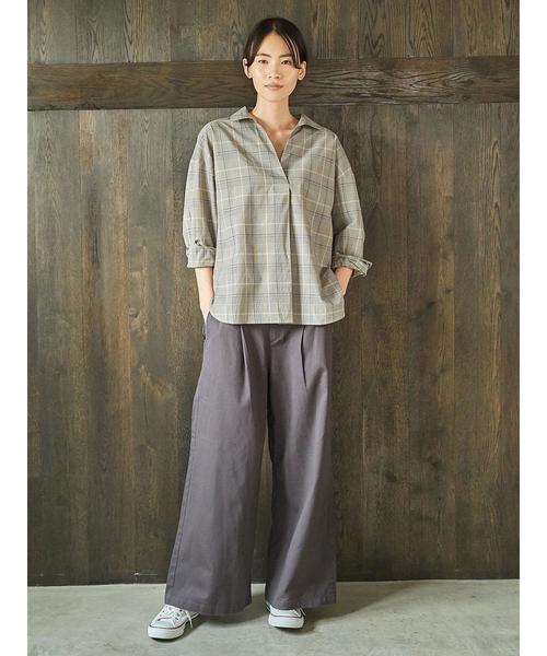 AMERICAN HOLIC（アメリカンホリック）の「ベーシックスキッパーシャツ＊（シャツ/ブラウス・レディース・ベージュ/ネイビー/ベージュ系その他4/ブラック系その他3/オフホワイト/その他8・M/L）」の15枚目の写真